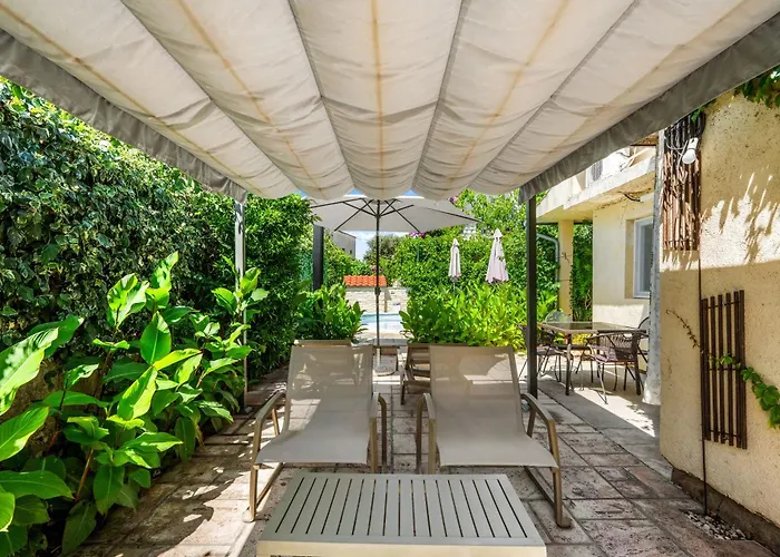 Regina Appartamento Brodarica (Sibenik-Knin)